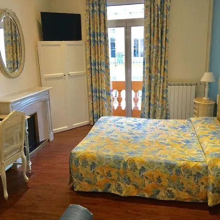 Hotel Lepante 2*